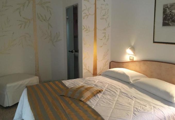 Zimmerbeispiel / Hotel Derby