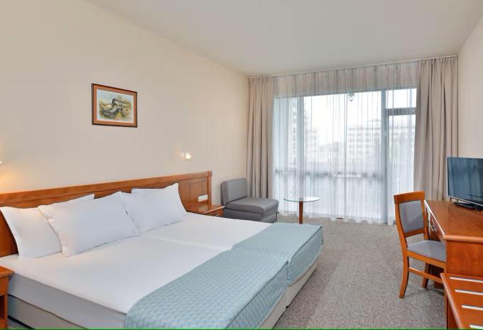 Zimmerbeispiel Doppelzimmer mit Poolview Zimmerbeispiel Doppelzimmer mit Poolview