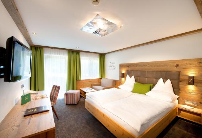 Zimmerbeispiel Vierbettzimmer Balkon