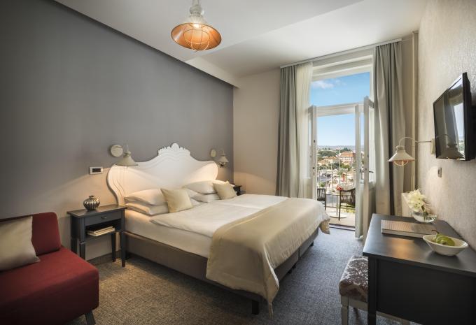Wohnbeispiel: Doppelzimmer Standard / Hotel Lungomare *** Wohnbeispiel: Doppelzimmer Standard / Hotel Lungomare ***