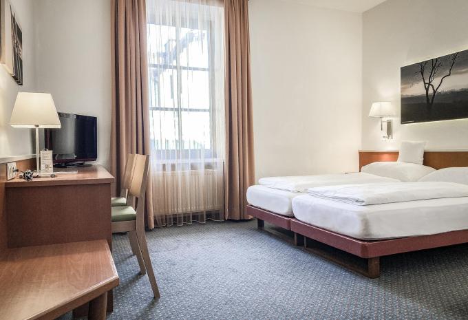 Zimmerbeispiel Doppelzimmer "Extra"