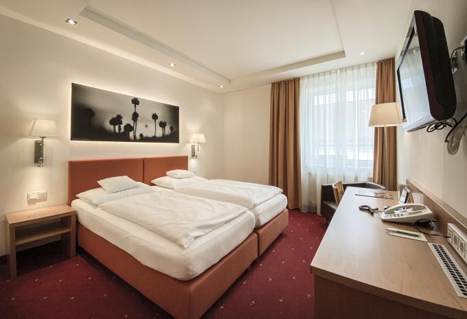 Zimmerbeispiel Doppelzimmer "Extra"