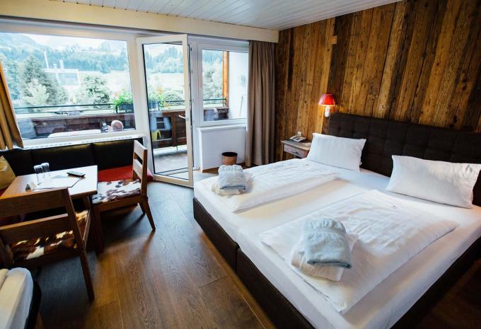 Zimmerbeispiel Doppelzimmer (DZ) „Balkon Pihapper“