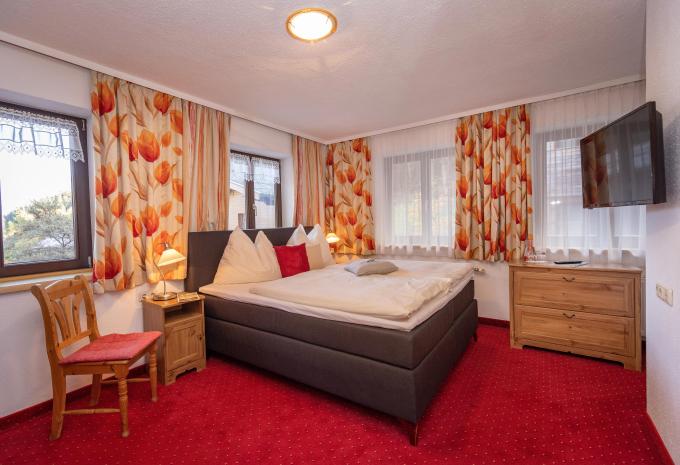 Zimmerbeispiel Doppelzimmer „Standard“