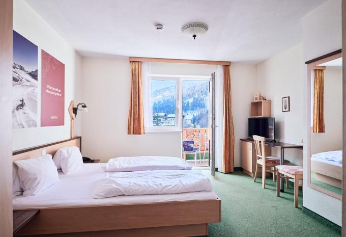 Zimmerbeispiel: Doppelzimmer Zimmerbeispiel: Doppelzimmer