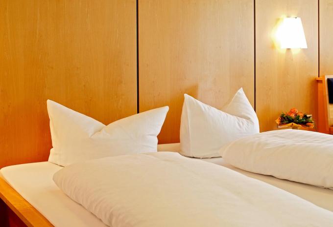 Zimmerbeispiel: Doppelzimmer Standard Balkon Montafon