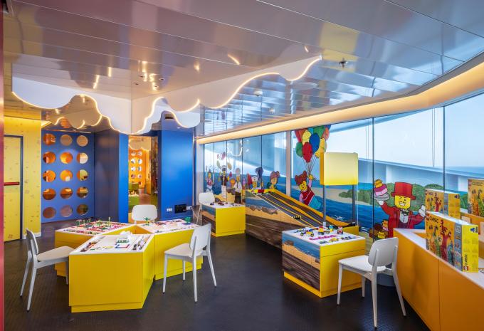 MSC World Europa / Lego Room
