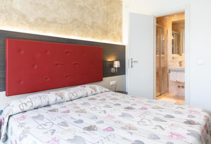 Zimmerbeispiel Doppelzimmer Balkon