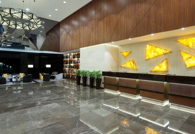 Tryp by Wyndham Dubai Hotel****