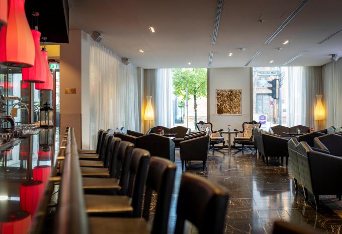 ARCOTEL John F. ****