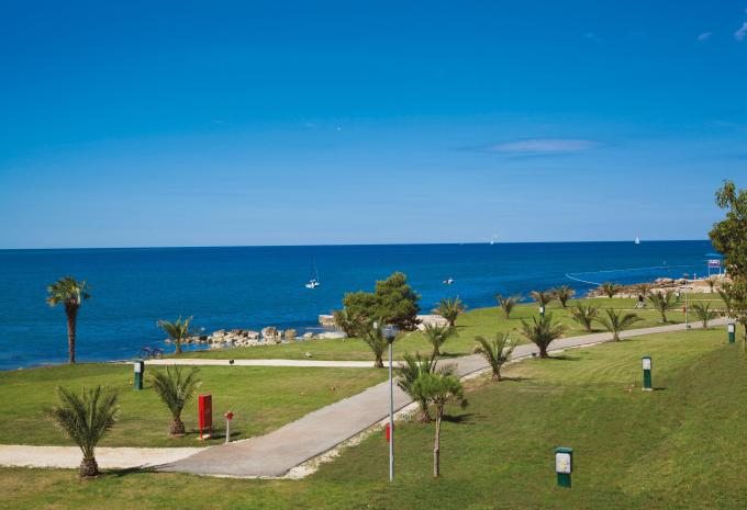 Aminess Planet Camping Sirena **** in Novigrad | HOFER REISEN