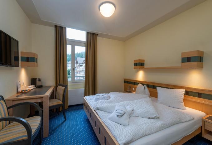 Zimmerbeispiel: Doppelzimmer "Comfort" Zimmerbeispiel: Doppelzimmer "Comfort"
