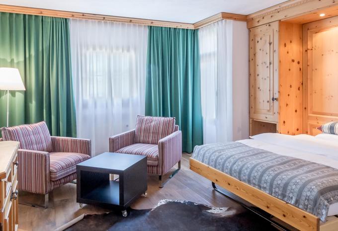 Zimmerbeispiel: Standard Doppelzimmer "Piz Palü"