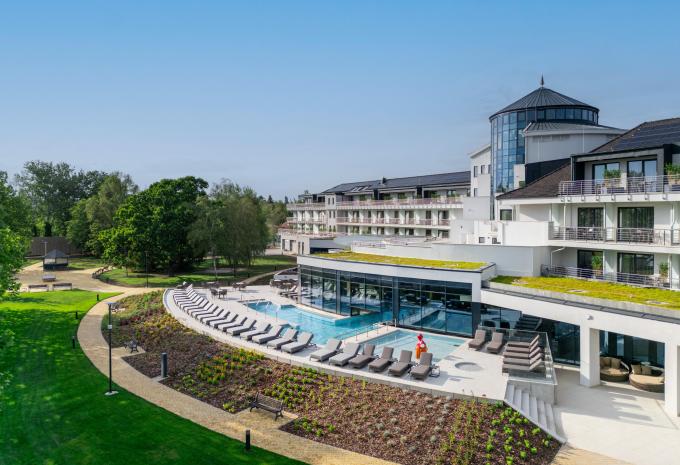 Kenese Bay Garden Resort & Conference ****s Kenese Bay Garden Resort & Conference ****s
