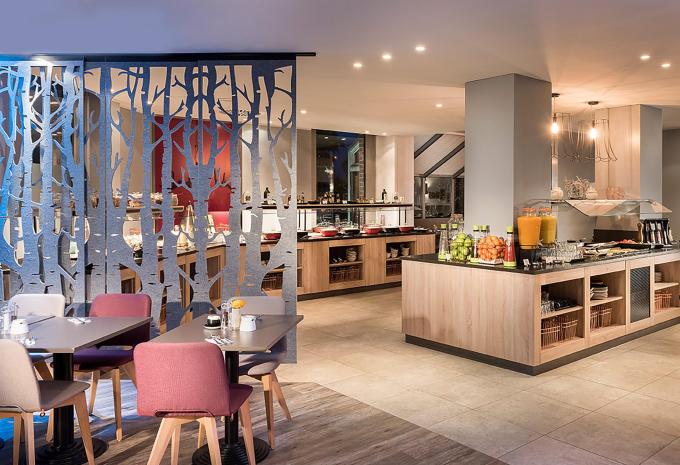 Mercure Hotel München Neuperlach Süd *****