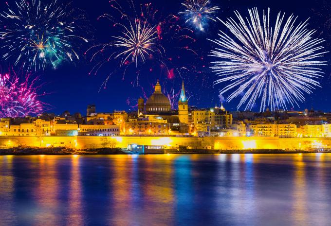 Feuerwerk über Valletta