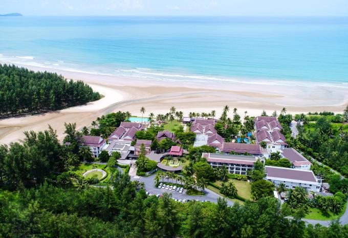 Apsara Beachfront Resort, Khao Lak