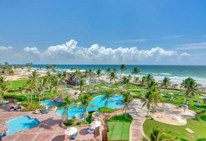 Crowne Plaza Salalah Resort by IHG*****