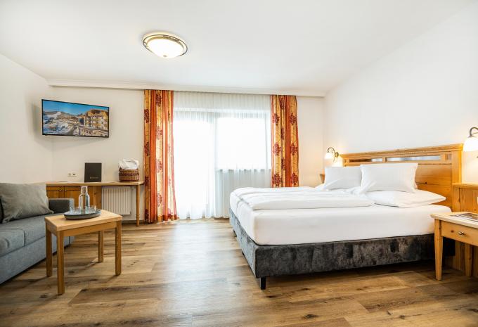 Zimmerbeispiel Doppelzimmer Balkon "Tristkogel" Zimmerbeispiel Doppelzimmer Balkon "Tristkogel"