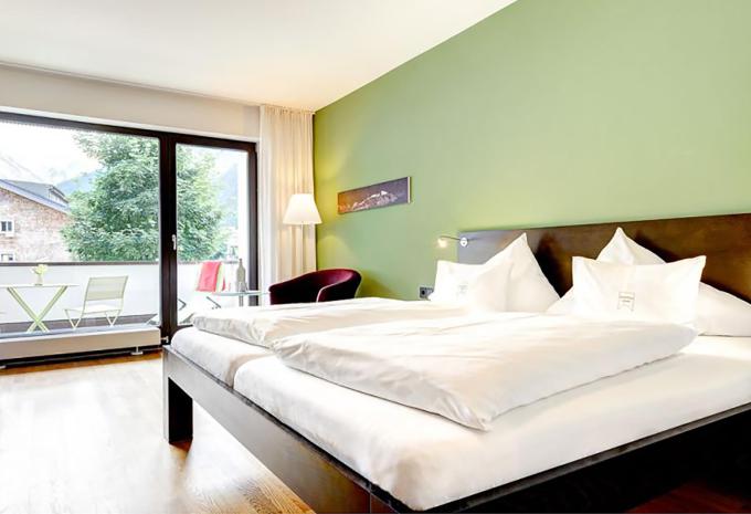 Zimmerbeispiel, Doppelzimmer Balkon Palüd