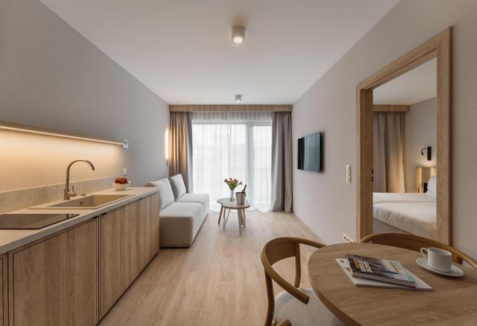 Zimmerbeispiel, Junior Suite Terrasse Nebenhaus "Villas"