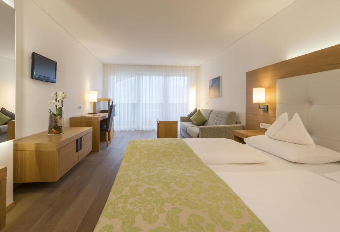 Zimmerbeispiel Juniorsuite Balkon «Bellavista»