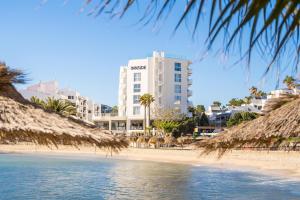 Ibiza - Fly, Drive & Sleep