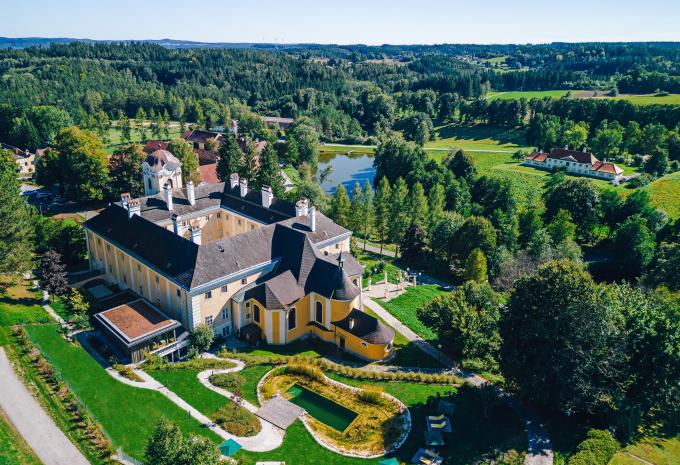 Schlosshotel Rosenau
