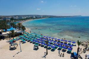 Limanaki Beach Hotel****