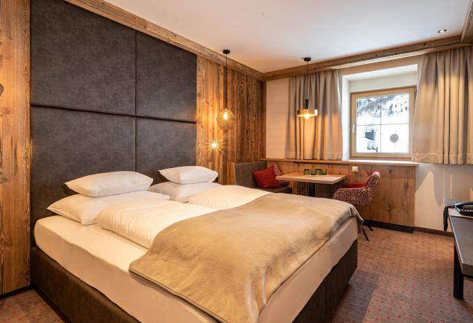 Zimmerbeispiel: Familienzimmer «Edelweiss»