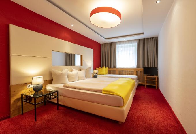 Zimmerbeispiel: Deluxe Suite Balkon