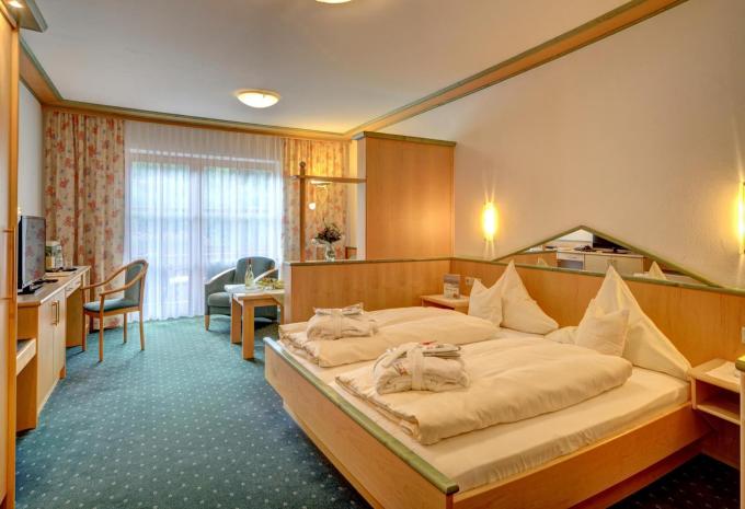 Zimmerbeispiel, Doppelzimmer (DZ) "Enzian"