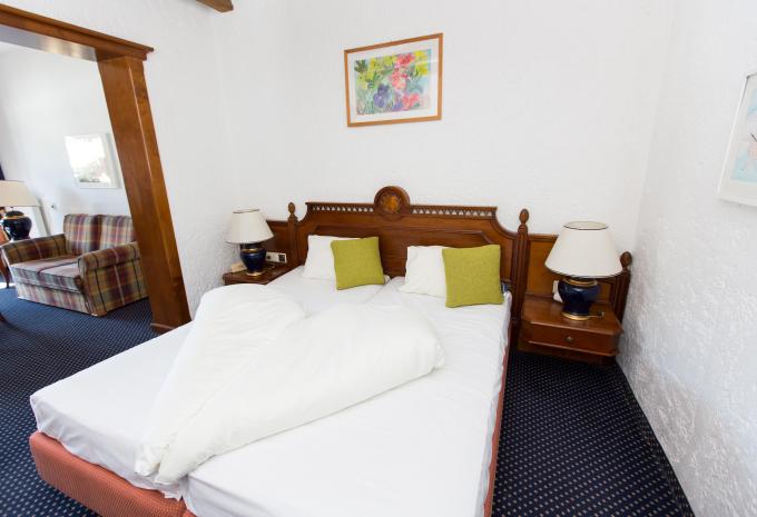 Zimmerbeispiel Vierbettzimmer Zimmerbeispiel Vierbettzimmer