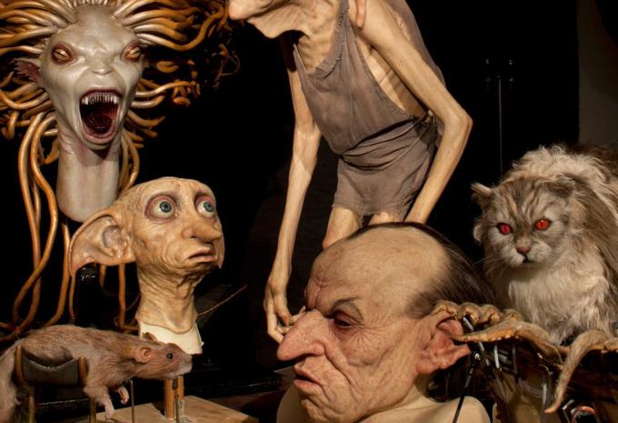 Warner Bros. Studio Tour - The Making of Harry Potter