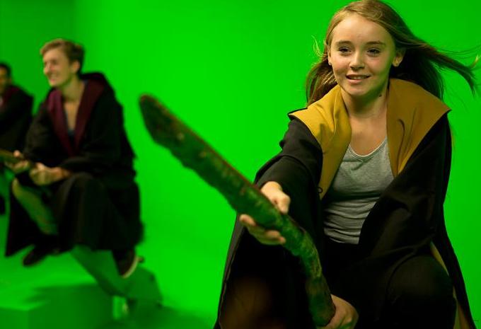 Warner Bros. Studio Tour - The Making of Harry Potter