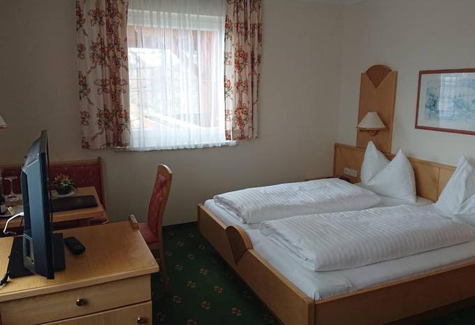 Zimmerbeispiel Doppelzimmer