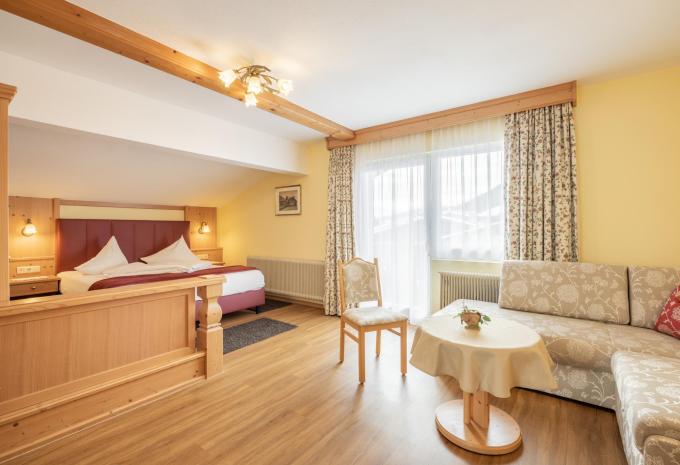 Zimmerbeispiel Juniorsuite Balkon