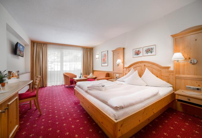 Zimmerbeispiel Vierbettzimmer „Comfort Balkon“