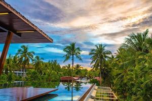 Graceland Khaolak Beach Resort*****