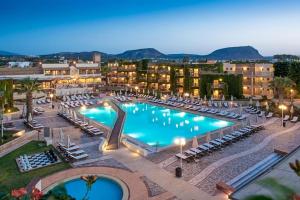 Bella Beach Hotel*****