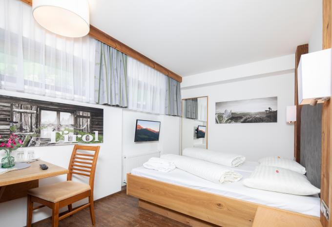 Zimmerbeispiel, Doppelzimmer (DZ) „Standard Balkon“