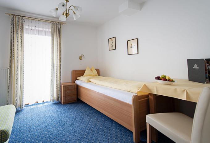 Zimmerbeispiel Einzelzimmer