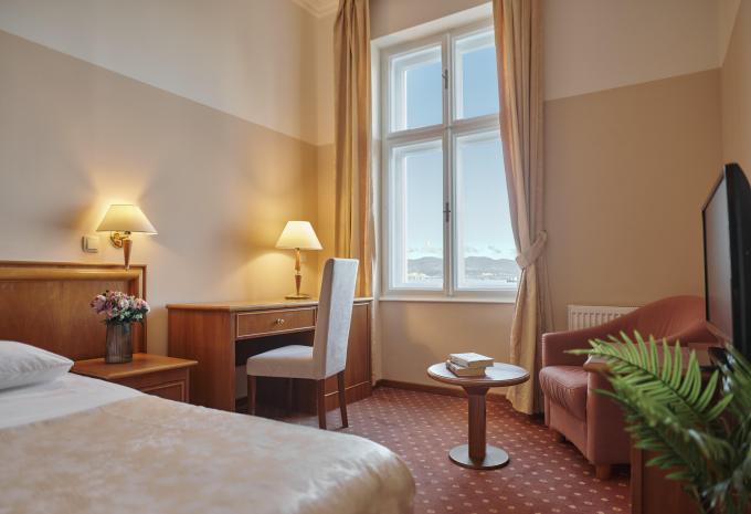 Raumbeispiel:  Doppelzimmer mit Meerblick