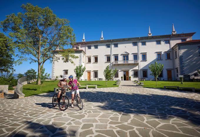 Durch Sloweniens mediterrane Weingärten - Radtour