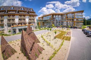 Residence Nosalowy Dwor I and II ****