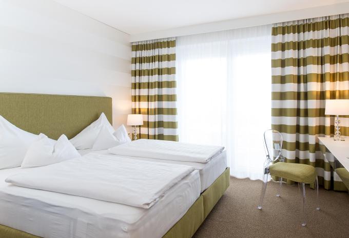 Zimmerbeispiel Doppelzimmer „Comfort Balkon Morgensonne“