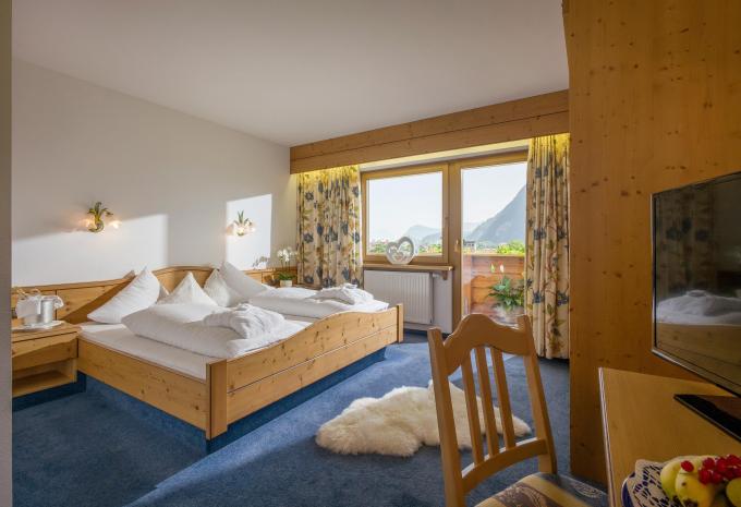 Zimmerbeispiel: Doppelzimmer Balkon