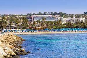 Amanti Made ForTwo Hotels*****