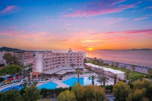 Sun Beach Resort****