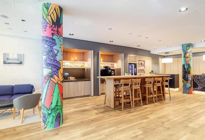 Wien - BRYAN ADAMS - ROLL WITH THE PUNCHES